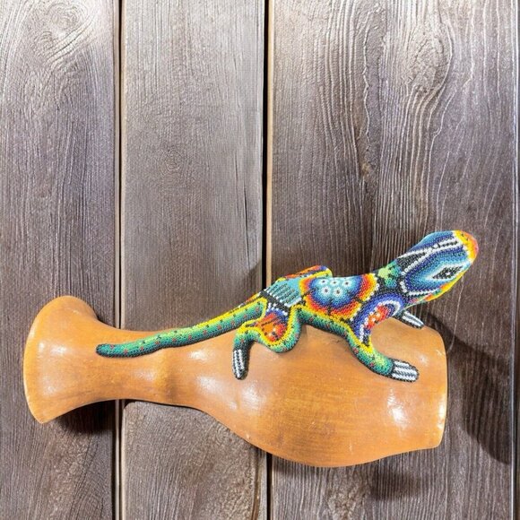 Mexico Folk Art Other - Mexican Folk Art Beaded Lizard On Pottery Wall Hanging Vase Vessel Alebrije VTG